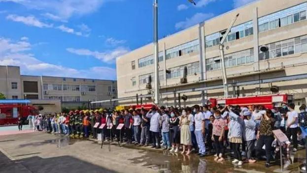 衡阳高新区开展大型政企联合消防应急演练